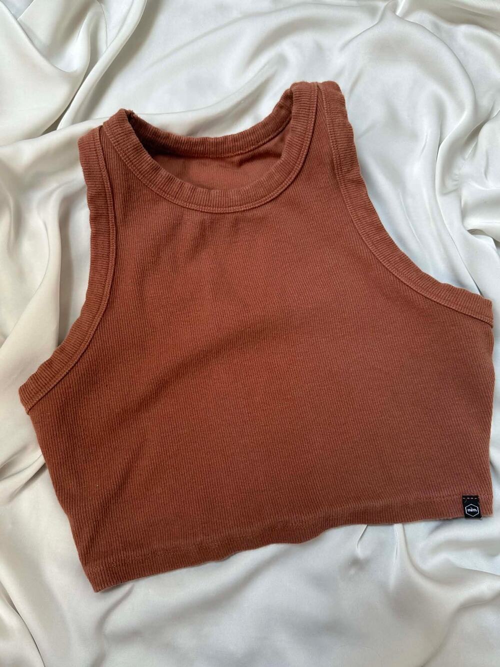 Stylish & Versatile Crop Top - Women's Size XS/S
